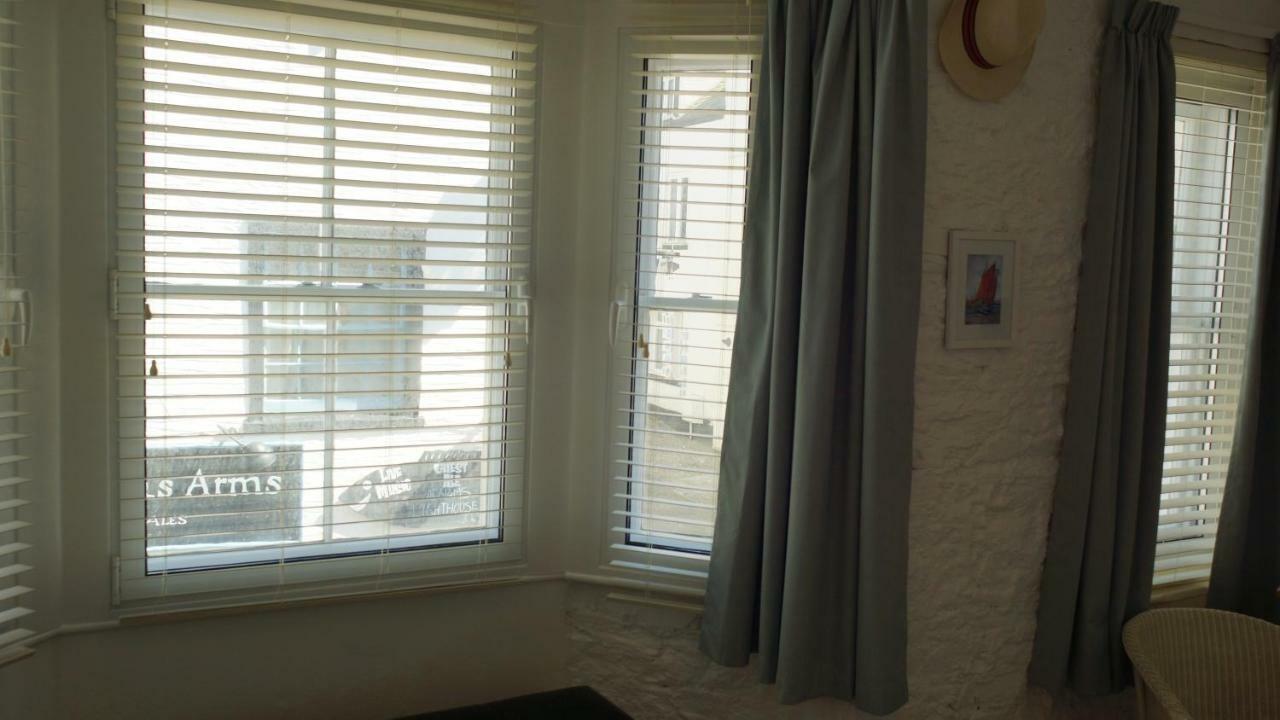 לו Foam Cottage מראה חיצוני תמונה